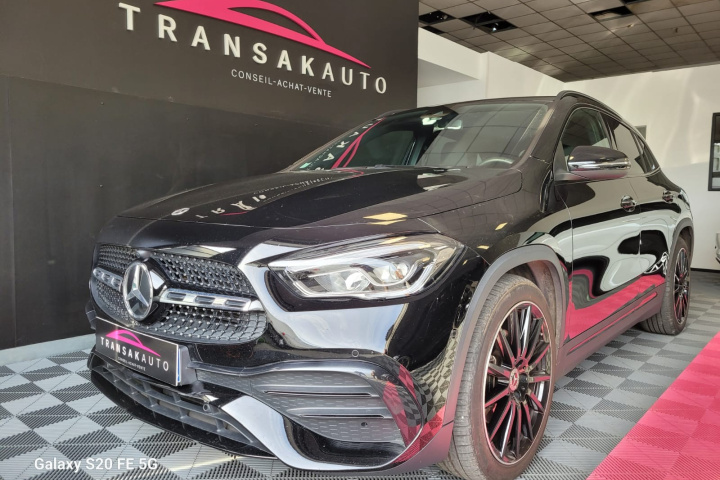 MERCEDES GLA