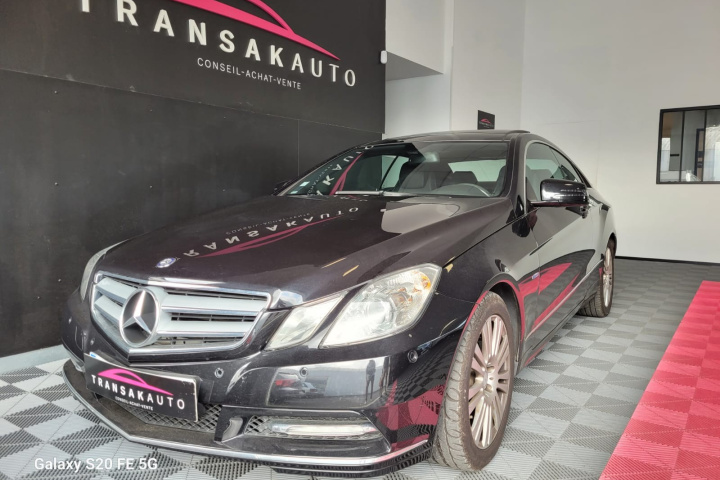 MERCEDES CLASSE E COUPE