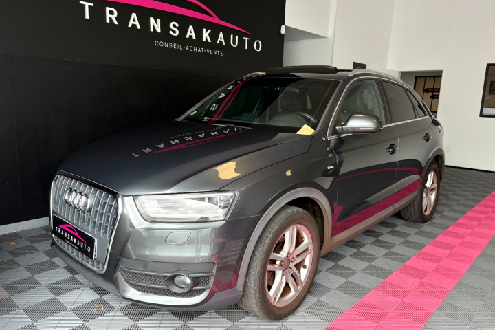 AUDI Q3