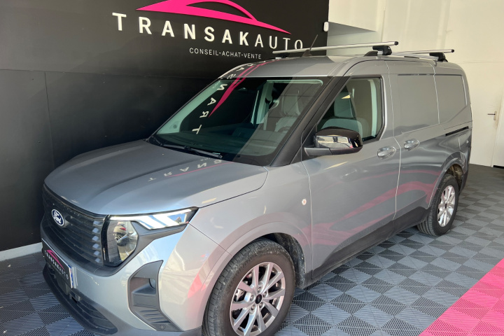 FORD TRANSIT COURIER