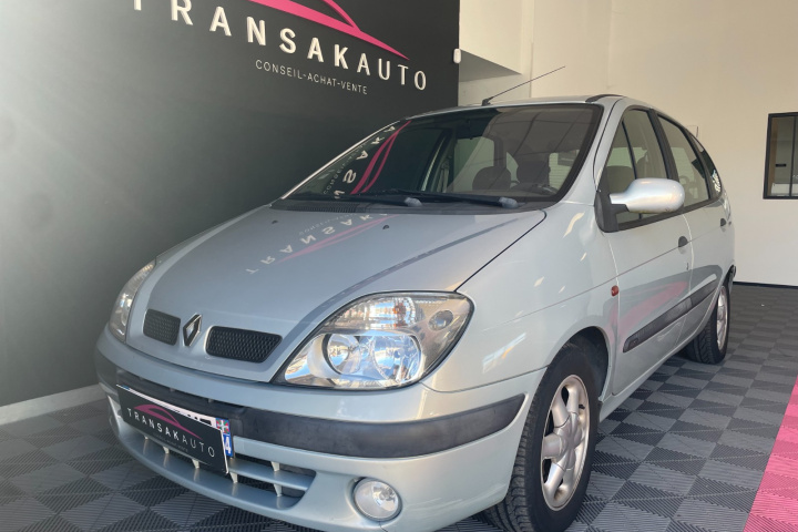 RENAULT SCENIC
