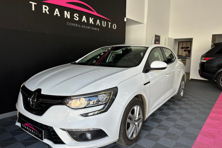 RENAULT MEGANE IV BERLINE BUSINESS