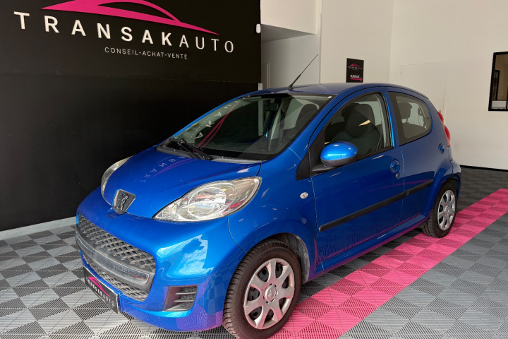 PEUGEOT 107
